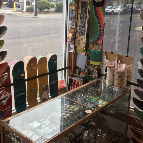 Skate Woodstock Hardware